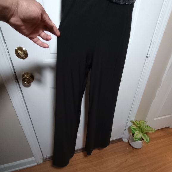 R&M Richards Black Sequin Top Sleeveless Jumpsuit. Size 10 - Picture 6 of 11